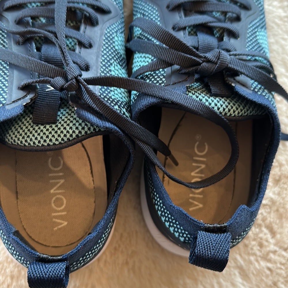 Vionic sneakers - Picture 5 of 5